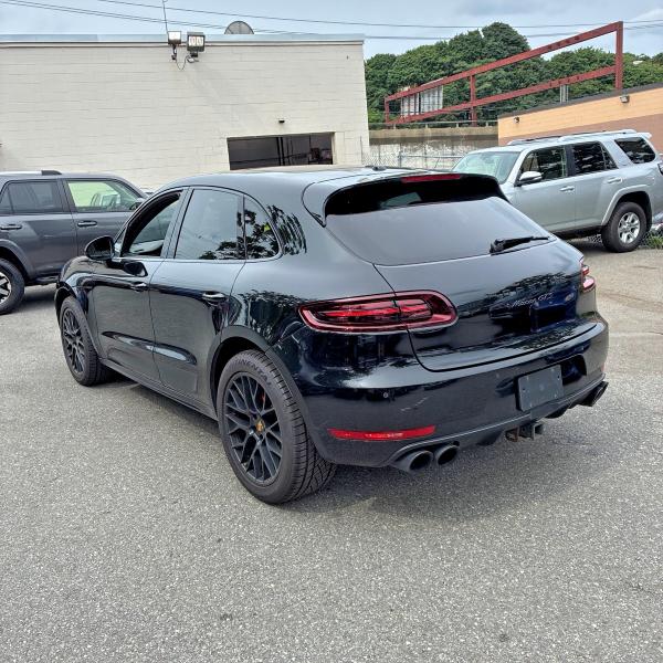 2017 Porsche Macan VIN WP1AG2A58HLB50534 COPART salvage auction — NORMAL WEAR, Ma - Certificate Of Title (P), sold $1,700 on 2026-08-05 (photo 3)
