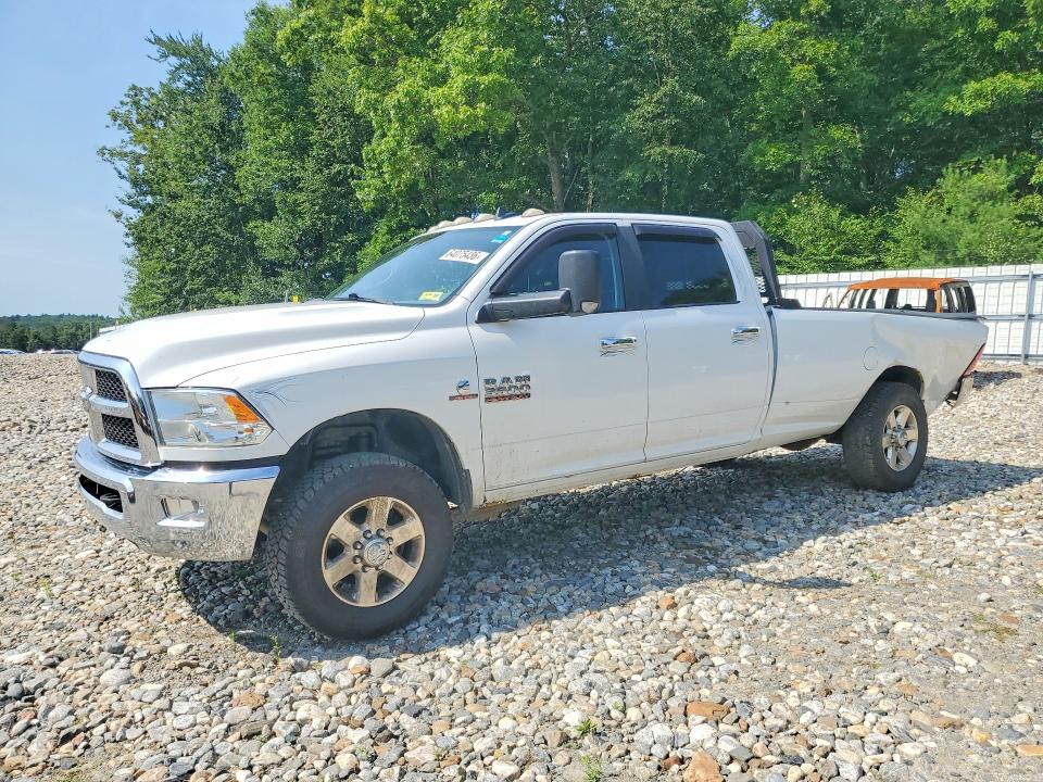 2015 Ram 3500 VIN 3C63R3HL2FG523938 — COPART salvage auction photo