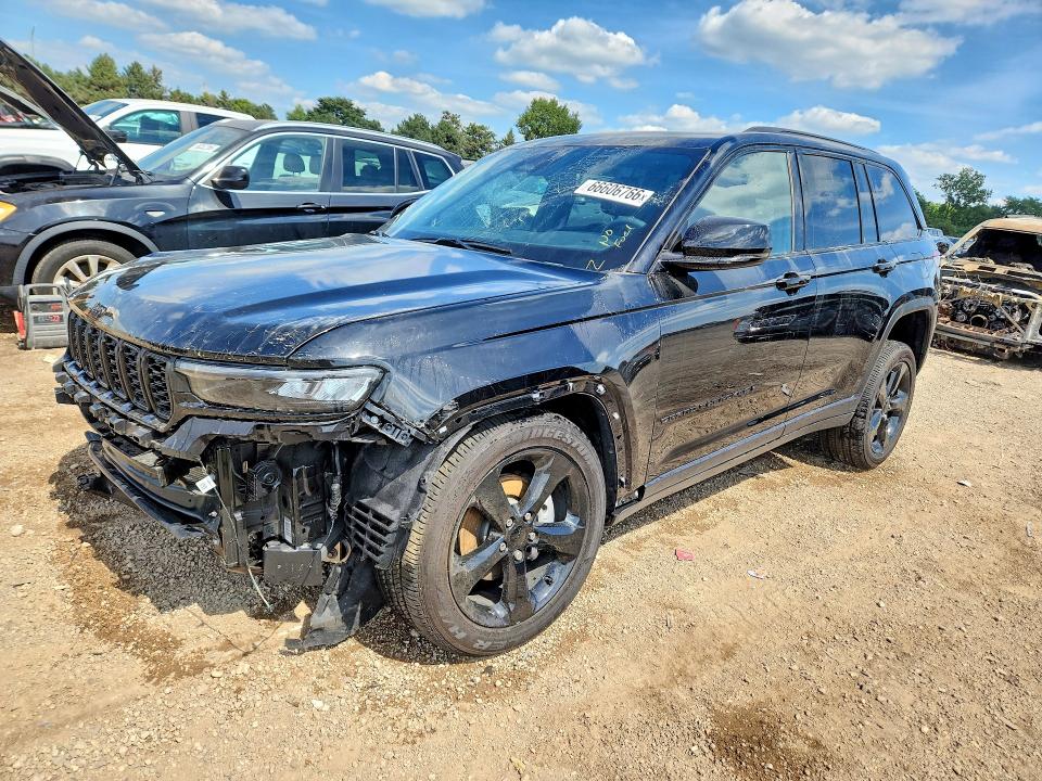 2024 Jeep Cherokee VIN 1C4RJHAG3RC247684 COPART salvage auction — FRONT END, IL - SALVAGE CERTIFICATE, sold $250 on 2026-10-02 (photo 1)