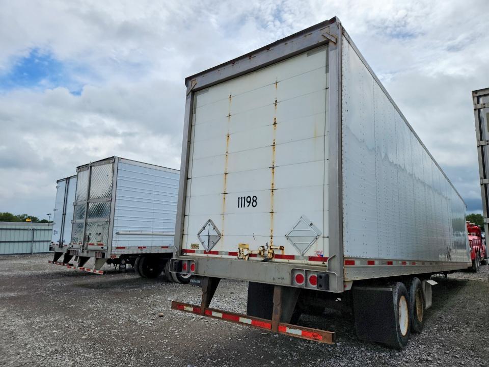 2018 Utility Vs2dx VIN 1UYVS2539J7376107 COPART salvage auction — UNDERCARRIAGE, AZ - CERT OF TITLE - SALVAGE, sold $250 on 2026-09-10 (photo 3)
