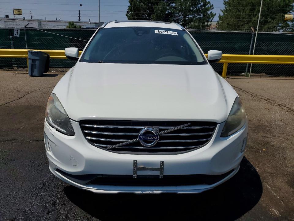 2016 Volvo Xc60 VIN YV4612RK7G2796359 COPART salvage auction — SIDE, Salvage Title, sold $1,100 on 2026-08-18 (photo 5)