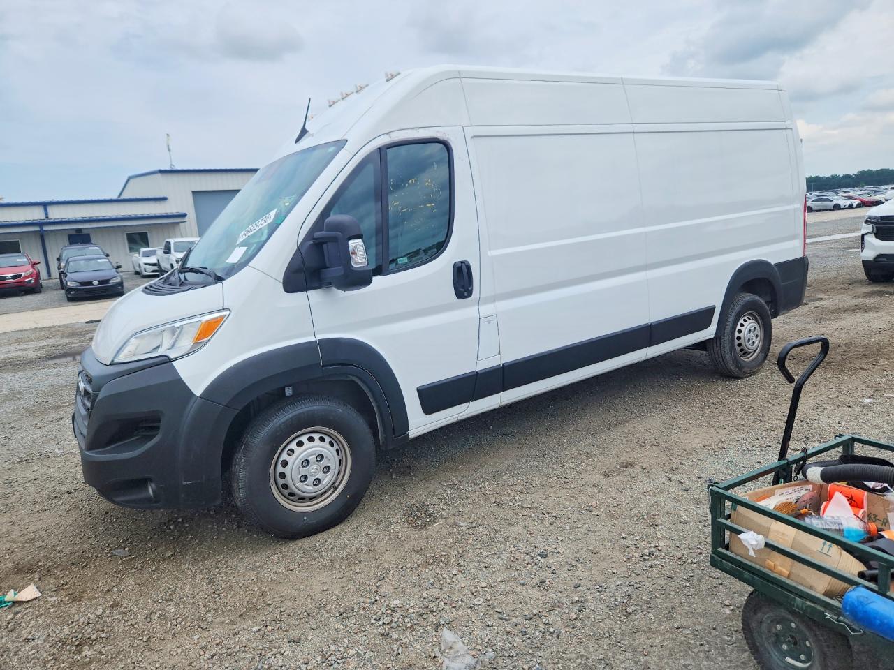 2025 Ram ProMaster 2500 VIN 3C6LRVDG0SE506677 — COPART salvage auction photo