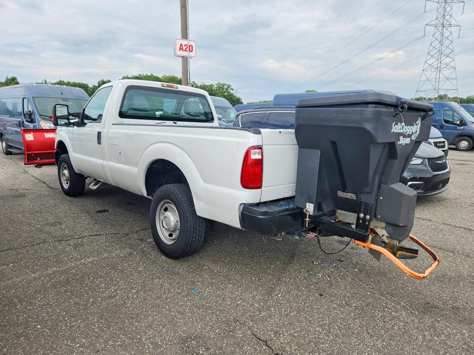 2016 Ford F-250 super duty VIN 1FTBF2B6XGEB16663 COPART salvage auction — MINOR DENT/SCRATCHES, NJ - CERTIFICATE OF TITLE (P), sold $19,000 on 2026-09-09 (photo 2)