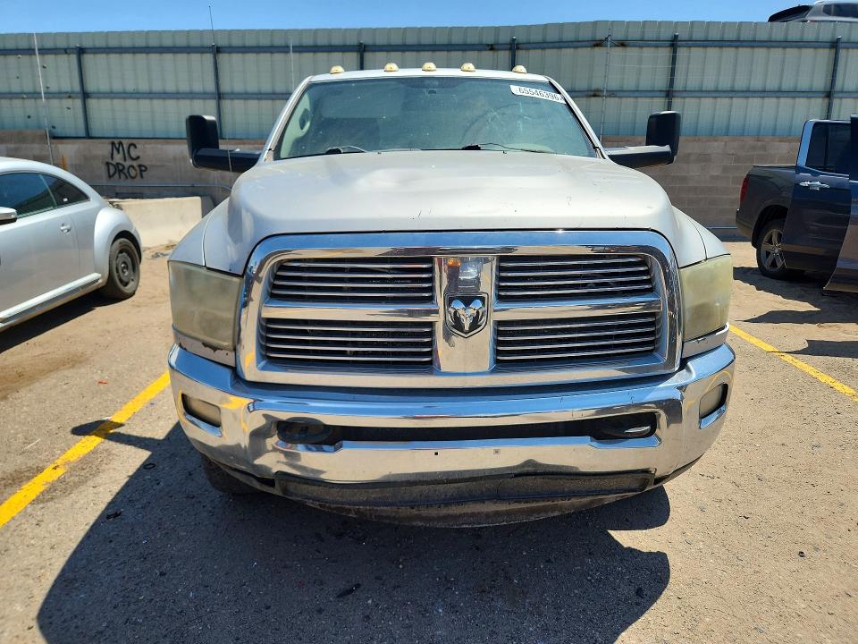 2011 Dodge Ram 3500 VIN 3D73Y4CL6BG622688 COPART salvage auction — MINOR DENT/SCRATCHES, NM - CERT OF TITLE-SALVAGE, sold $4,600 on 2026-08-24 (photo 5)