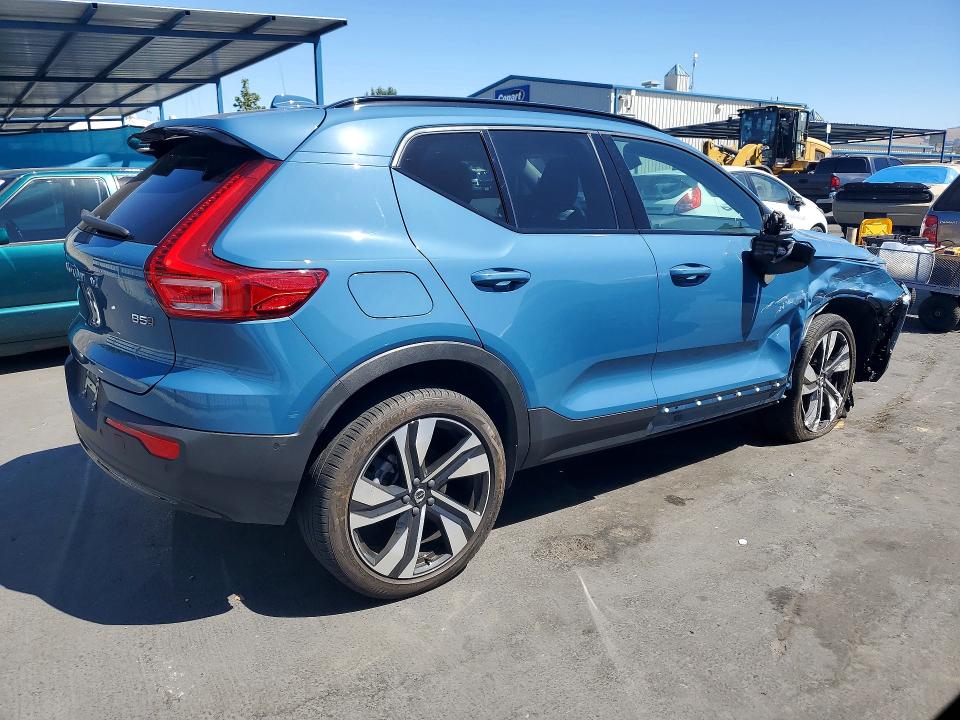 2023 Volvo Xc40 VIN YV4L12UW9P2071150 COPART salvage auction — FRONT END, Ca - Salvage Certificate, sold $11,200 on 2026-08-11 (photo 3)