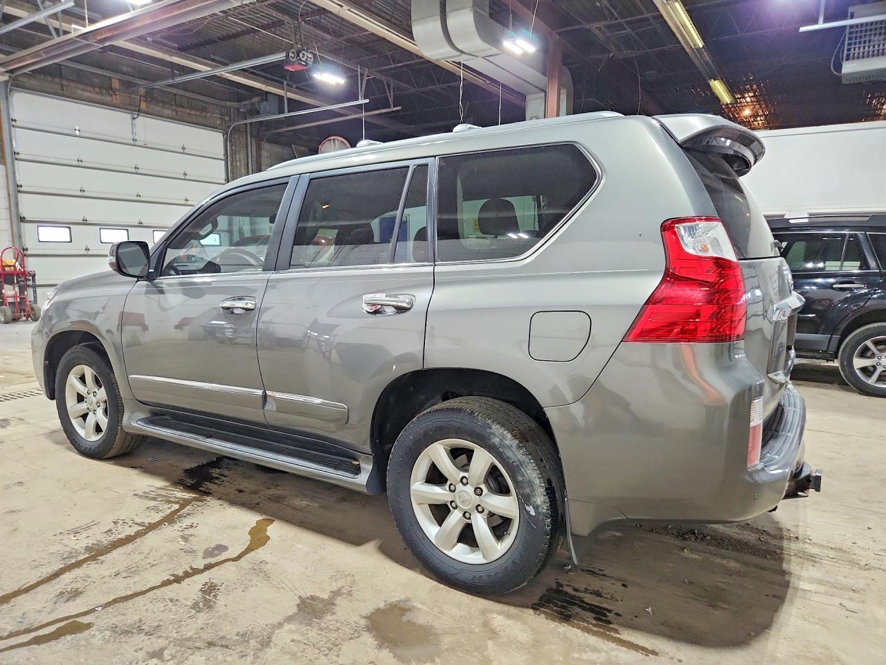 2011 Lexus Gx 460 VIN JTJJM7FX8B5018660 COPART salvage auction — Front End, MN - CERTIFICATE OF TITLE, sold $5,600 on 2026-08-27 (photo 2)