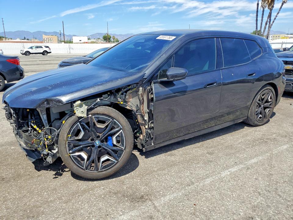 2022 BMW Ix VIN WB523CF0XNCK57578 — COPART salvage auction photo