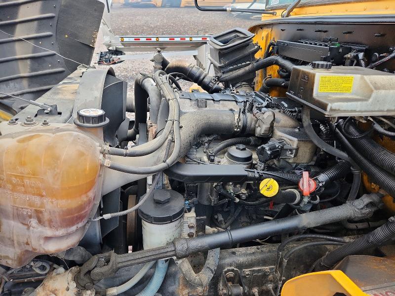 2013 Ic VIN 4DRBUAAP3DB258338 COPART salvage auction — MINOR DENT/SCRATCHES, MO - CERTIFICATE OF TITLE, sold $1,950 on 2026-09-09 (photo 7)