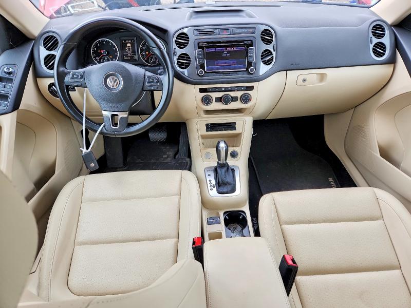 2015 Volkswagen Tiguan VIN WVGBV7AX4FW098949 COPART salvage auction — FRONT END, NY - CERTIFICATE OF TITLE, sold $1,250 on 2026-08-17 (photo 8)