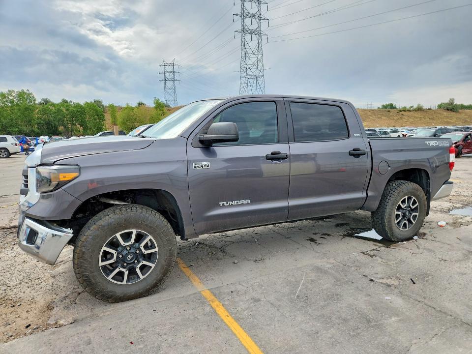 2015 Toyota Tundra VIN 5TFDW5F16FX437515 — COPART salvage auction photo