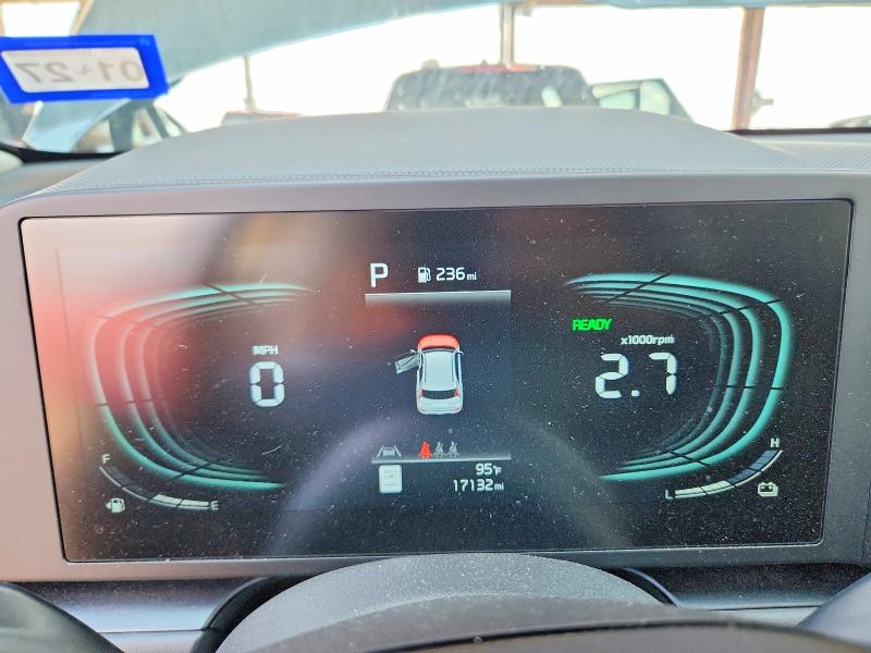2026 Kia Niro VIN KNDCP3LE1T5346700 COPART salvage auction — REAR END, Tx - Certificate Of Title, sold $7,100 on 2026-08-19 (photo 9)
