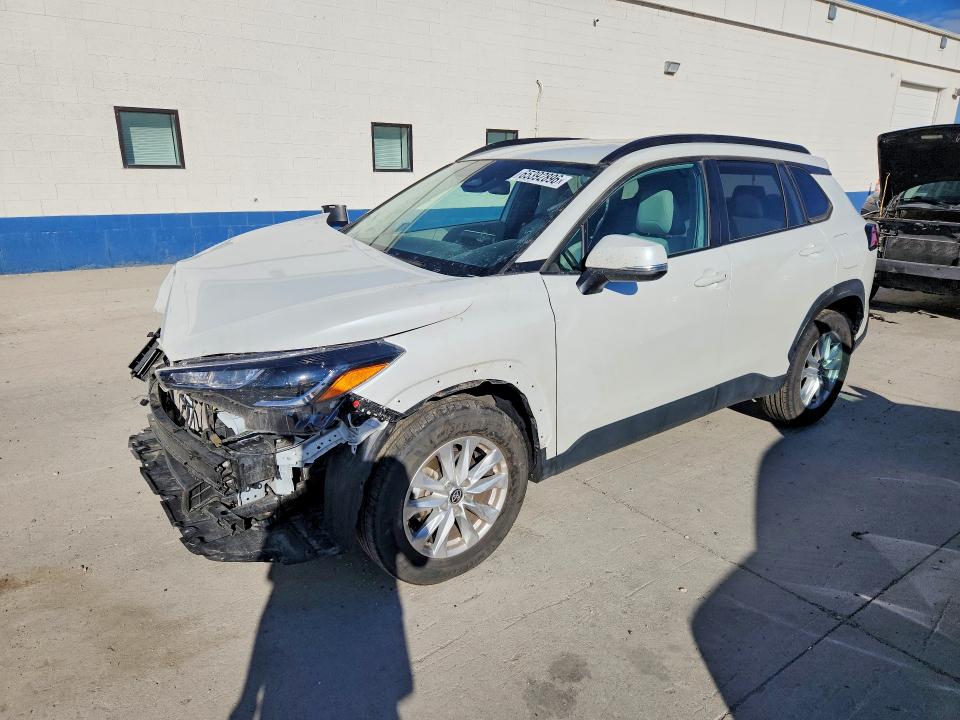 2024 Toyota Corolla cross VIN 7MUCAABG9RV111592 — COPART salvage auction photo