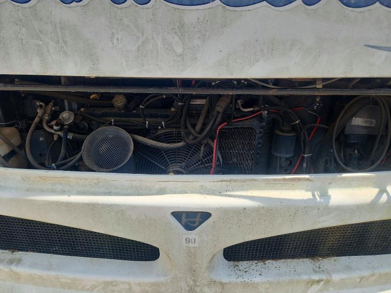 2002 Workhorse custom chassis VIN 5B4KP57G923341196 COPART salvage auction — WATER/FLOOD, AR - CERTIFICATE OF TITLE, sold $90 on 2026-09-22 (photo 7)
