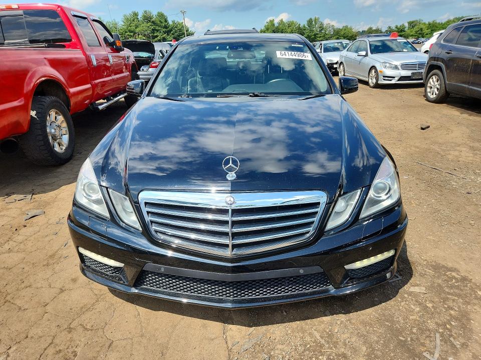 2013 Mercedes-benz E-klasse amg VIN WDDHF7EB1DA753109 COPART salvage auction — MINOR DENT/SCRATCHES, In - Certificate Of Title (P), sold $12,700 on 2026-08-19 (photo 5)
