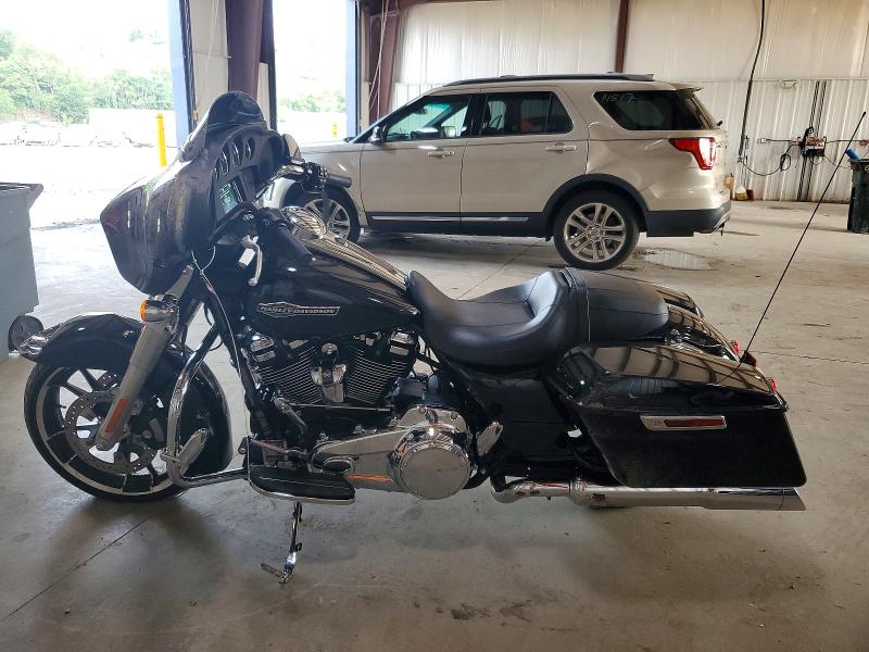 2022 Harley-davidson Fl VIN 1HD1KBC11NB657558 COPART salvage auction — FRONT END, PA - CERTIFICATE OF SALVAGE, sold $7,200 on 2026-09-10 (photo 3)