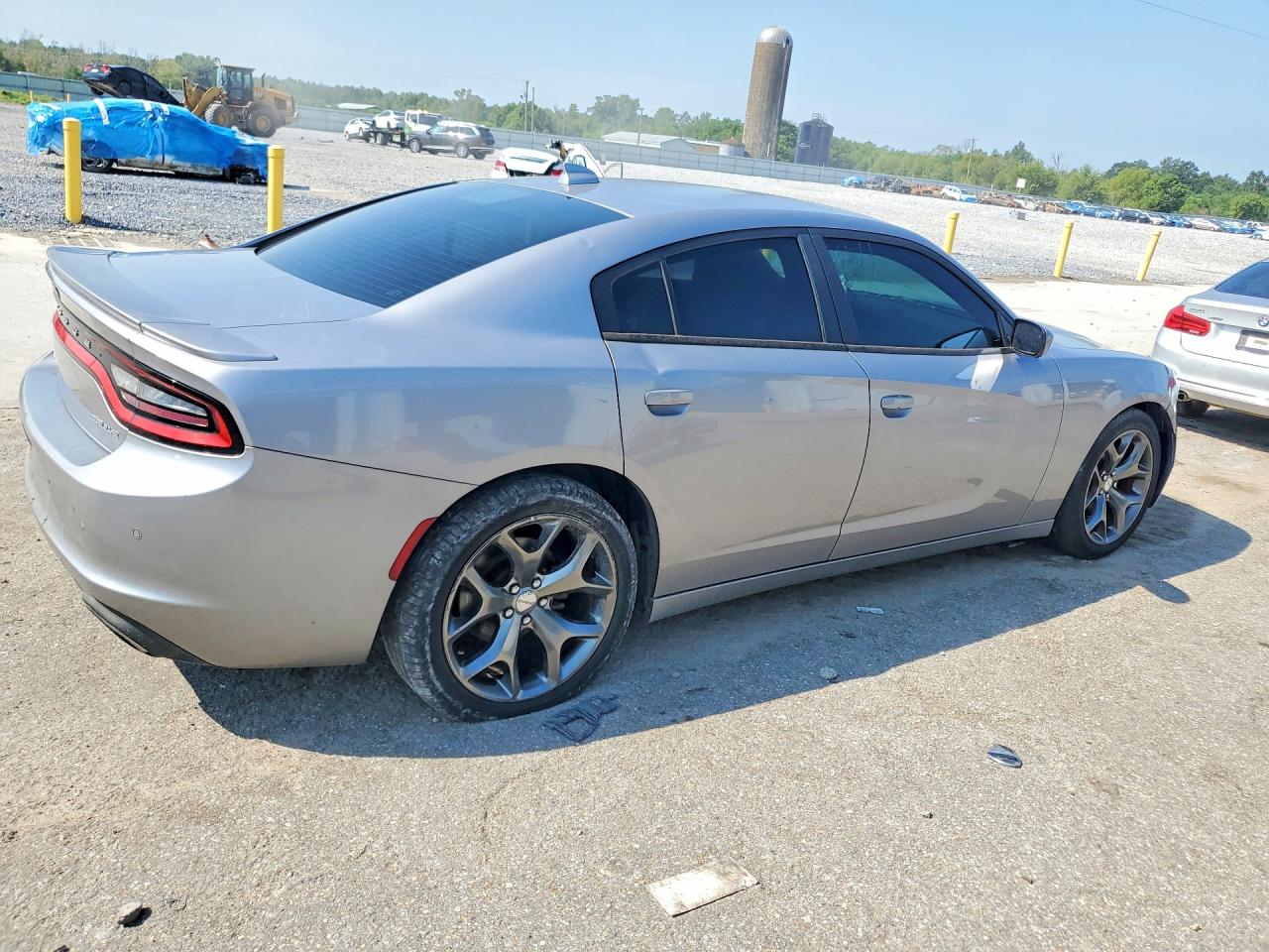 2015 Dodge Charger VIN 2C3CDXHG3FH826376 COPART salvage auction — Minor Dent/Scratches, Ct - Clean Title, sold $2,900 on 2026-09-15 (photo 3)