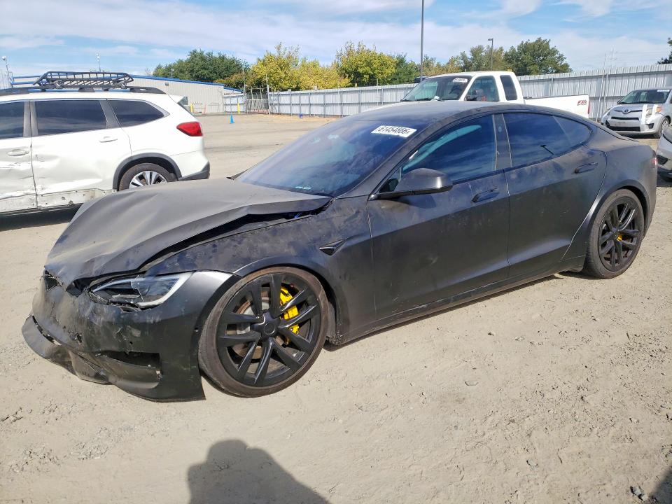2022 Tesla Model s VIN 5YJSA1E61NF486531 — COPART salvage auction photo