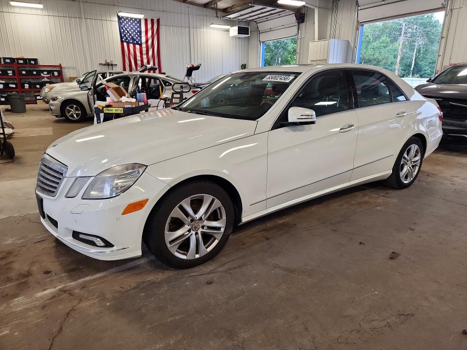 2010 Mercedes-benz E-klasse VIN WDDHF8HB9AA163186 COPART salvage auction — MECHANICAL, Sd - Certificate Of Title, sold $525 on 2026-08-18 (photo 1)