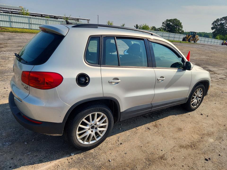2015 Volkswagen Tiguan VIN WVGBV7AX7FW520387 COPART salvage auction — FRONT END, WI - CERTIFICATE OF TITLE, sold $225 on 2026-08-11 (photo 3)