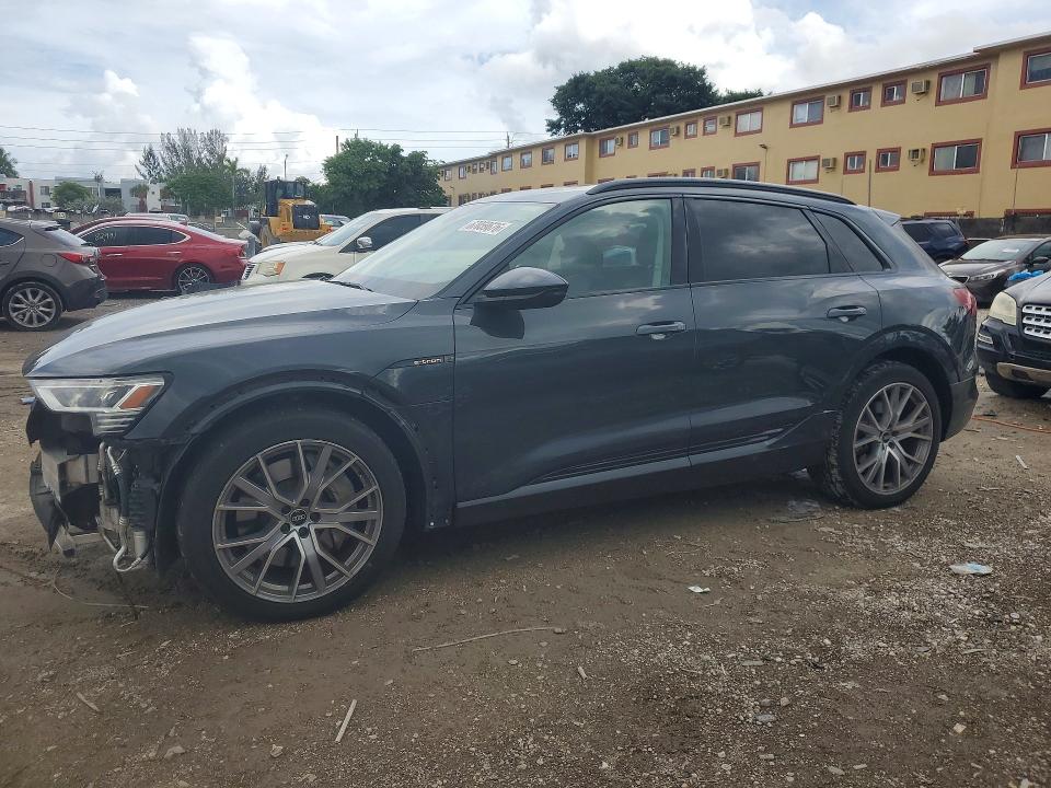 2021 Audi E-tron VIN WA1VAAGE8MB030376 — COPART salvage auction photo