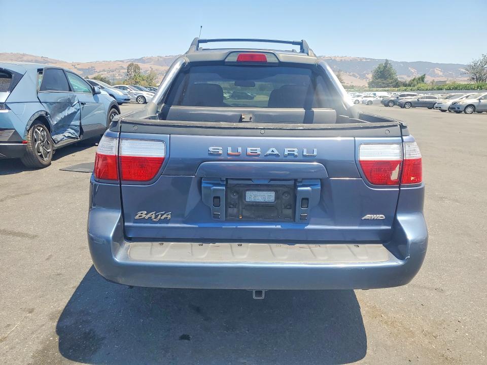 2005 Subaru Baja VIN 4S4BT62C156100800 COPART salvage auction — MINOR DENT/SCRATCHES, CA - DIS/DLR/EXP ONLY CLEAN TITLE, sold $15,500 on 2026-08-11 (photo 6)