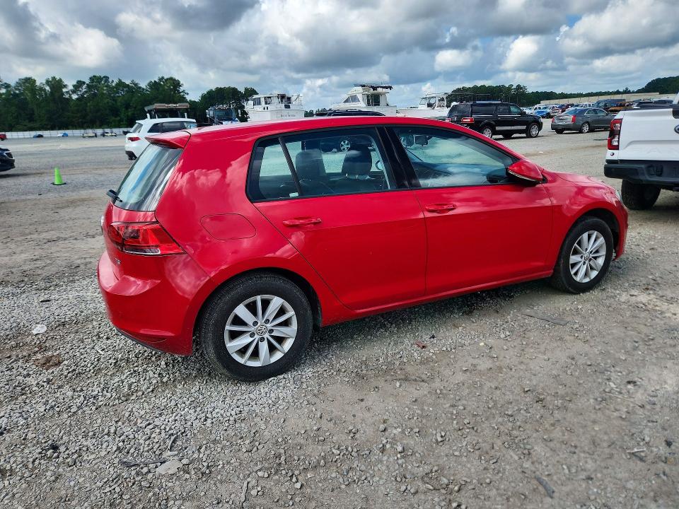 2015 Volkswagen Golf VIN 3VW217AU8FM014005 COPART salvage auction — MINOR DENT/SCRATCHES, Sc - Dealer Only Clean Title, sold $4,250 on 2026-08-19 (photo 3)
