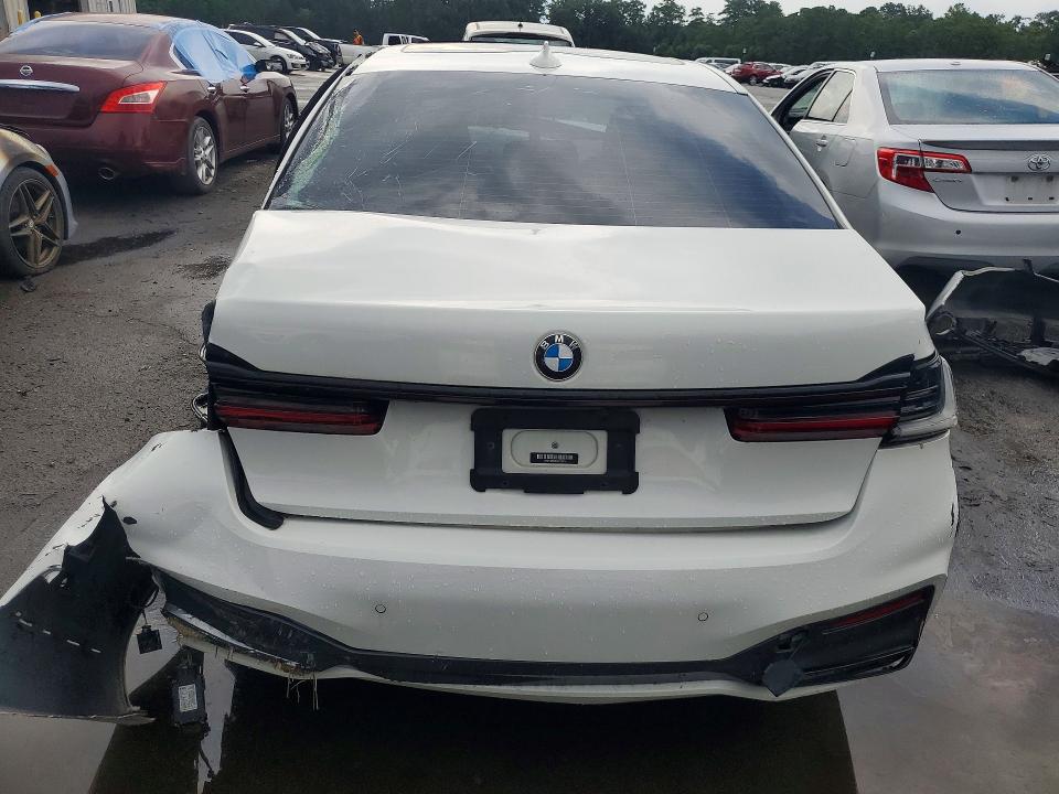 2022 BMW 7 series VIN WBA7U2C04NCH44975 COPART salvage auction — ALL OVER, GA - BILL OF SALE, sold $5,700 on 2026-08-20 (photo 6)