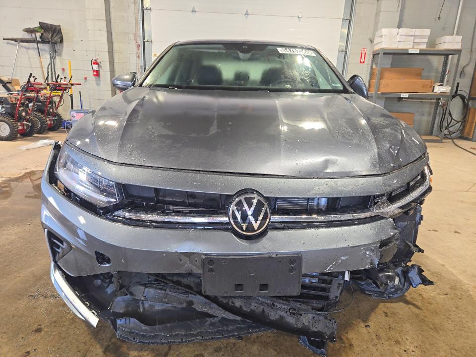 2026 Volkswagen Jetta VIN 3VWEW7BU4TM046927 COPART salvage auction — FRONT END, ON - PERMIT NO BRAND - UNFIT (P), sold $14,100 on 2026-08-26 (photo 5)