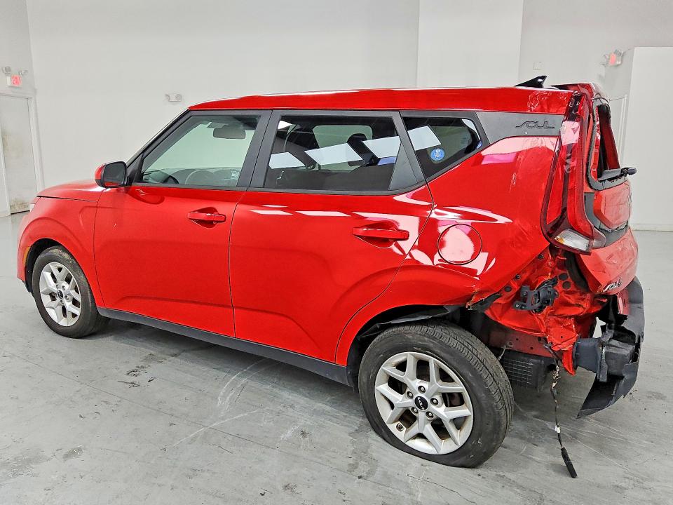 2022 Kia Soul VIN KNDJ23AUXN7154912 COPART salvage auction — REAR END, In - Certificate Of Title, sold $2,500 on 2026-10-01 (photo 2)