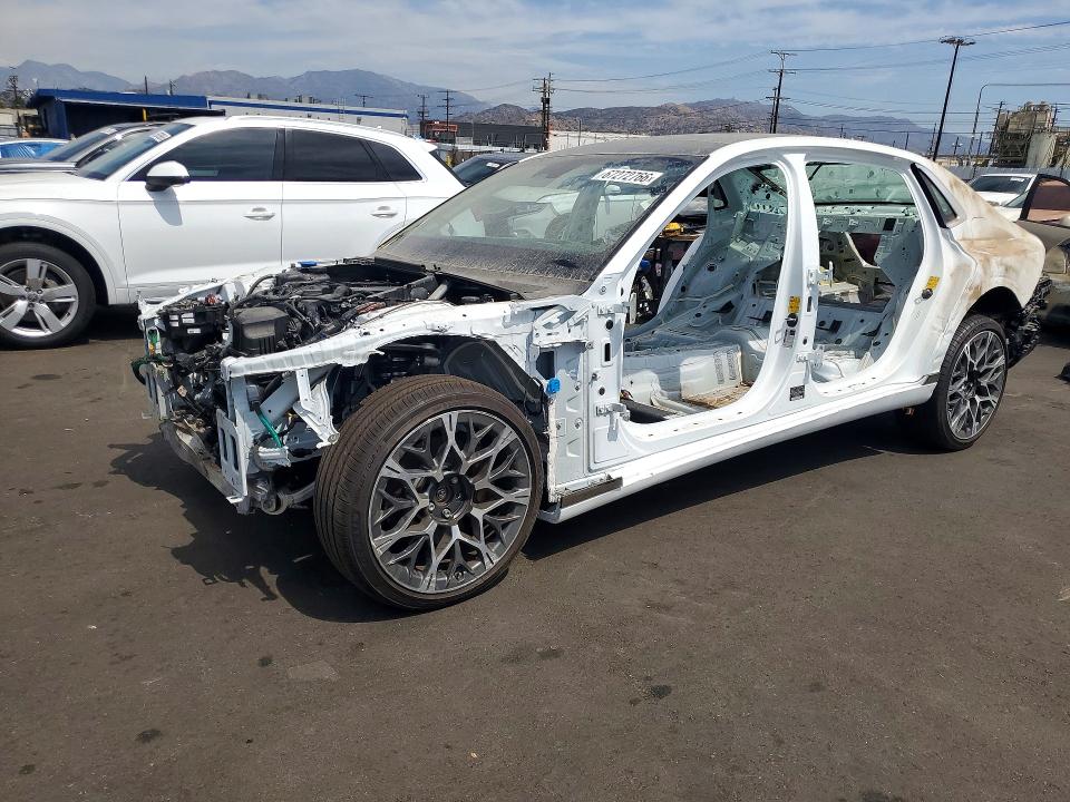 2026 Genesis G90 VIN KMTFC4SD3TU059714 COPART salvage auction — STRIPPED, Salvage Title, sold $21,400 on 2026-09-09 (photo 1)