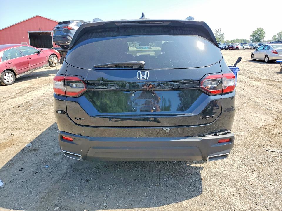 2025 Honda Pilot VIN 5FNYG1H32SB511975 COPART salvage auction — REAR END, On - Permit No Brand - Unfit, sold $28,750 on 2026-09-10 (photo 6)