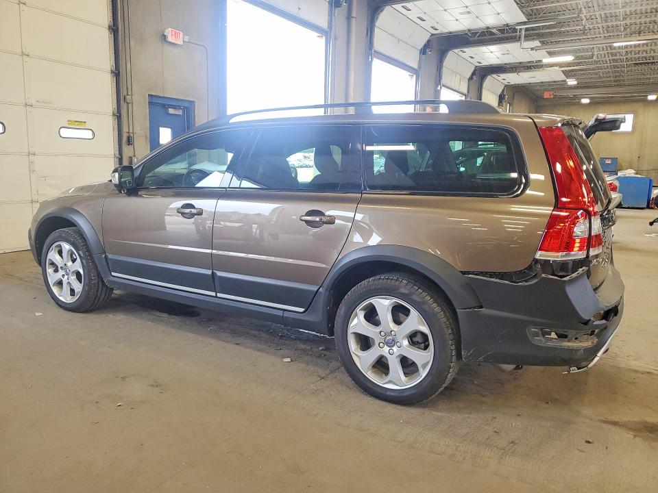 2016 Volvo Xc70 VIN YV4612NX8G1268014 COPART salvage auction — REAR END, Mn - Cert Of Title-Salvage, sold $6,500 on 2026-08-18 (photo 2)