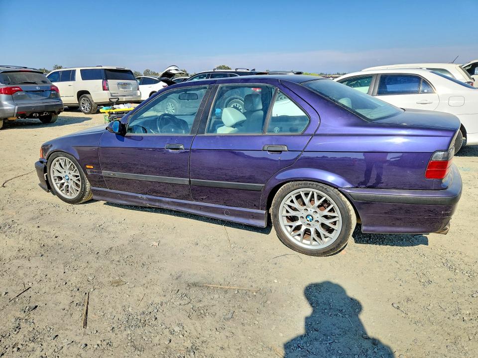 1998 BMW M3 VIN WBSCD9323WEE09197 COPART salvage auction — FRONT END, CT - DIS/DLR/EXP ONLY CLEAN TITLE, sold $5,700 on 2026-10-08 (photo 2)