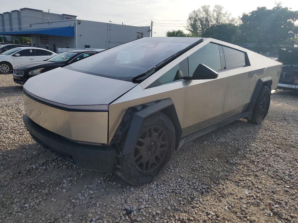 2024 Tesla Cybertruck VIN 7G2CEHED8RA009319 — COPART salvage auction photo