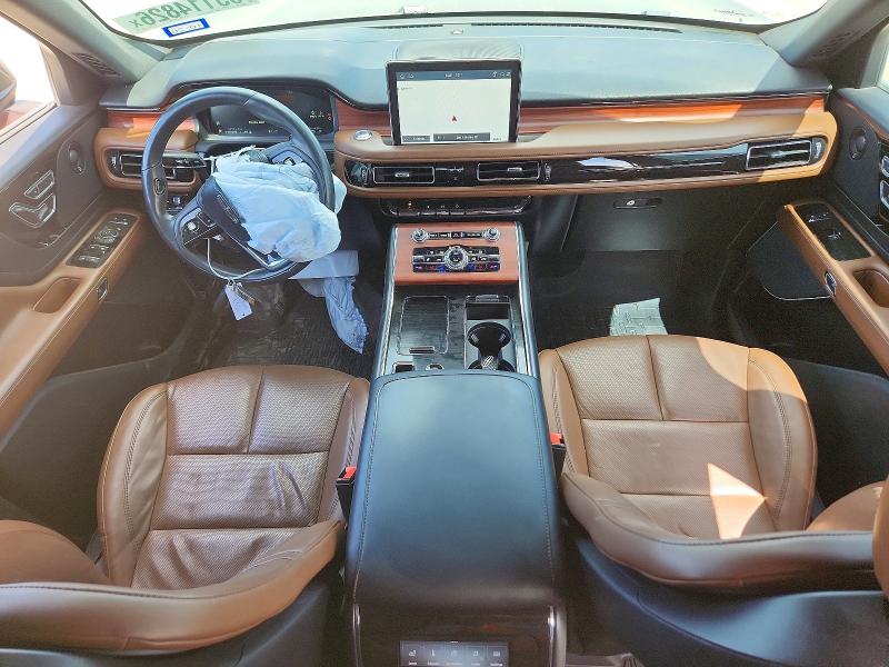 2023 Lincoln Aviator VIN 5LM5J7WC6PGL04666 COPART salvage auction — FRONT END, Tx - Salvage Vehicle Title, sold $9,200 on 2026-09-17 (photo 8)