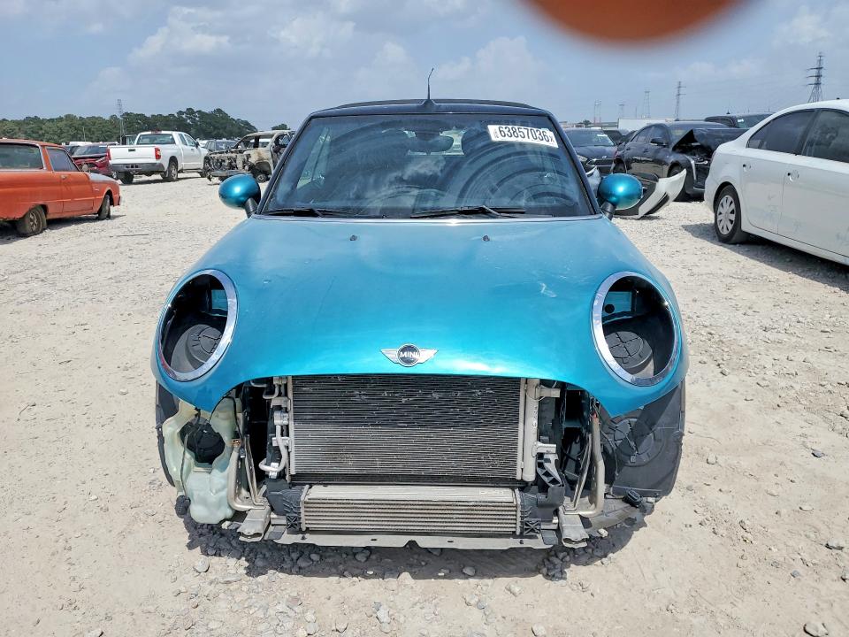 2019 Mini Cooper VIN WMWWG5C53K3H08495 COPART salvage auction — FRONT END, TX - SALVAGE VEHICLE TITLE, sold $4,000 on 2026-08-14 (photo 5)