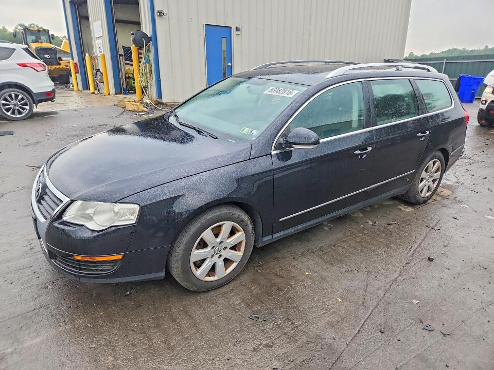 2009 Volkswagen Passat VIN WVWXK73C89E135346 COPART salvage auction — MINOR DENT/SCRATCHES, PA - CERT OF TITLE, sold $1,100 on 2026-09-15 (photo 1)