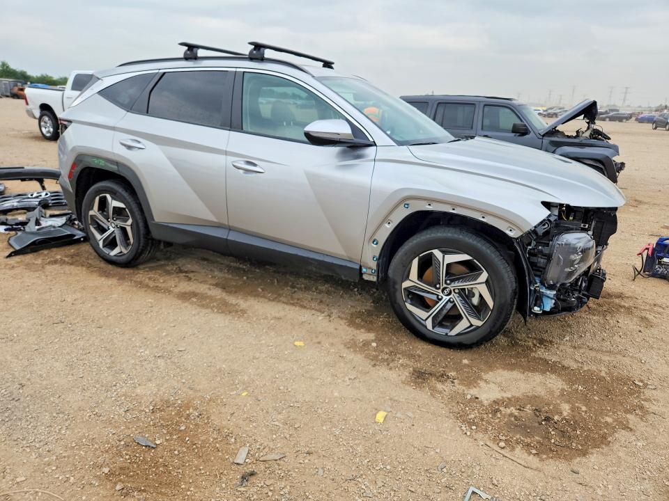 2024 Hyundai Tucson VIN 5NMJFCDE0RH362997 COPART salvage auction — FRONT END, Il - Salvage Certificate, sold $9,100 on 2026-09-12 (photo 4)
