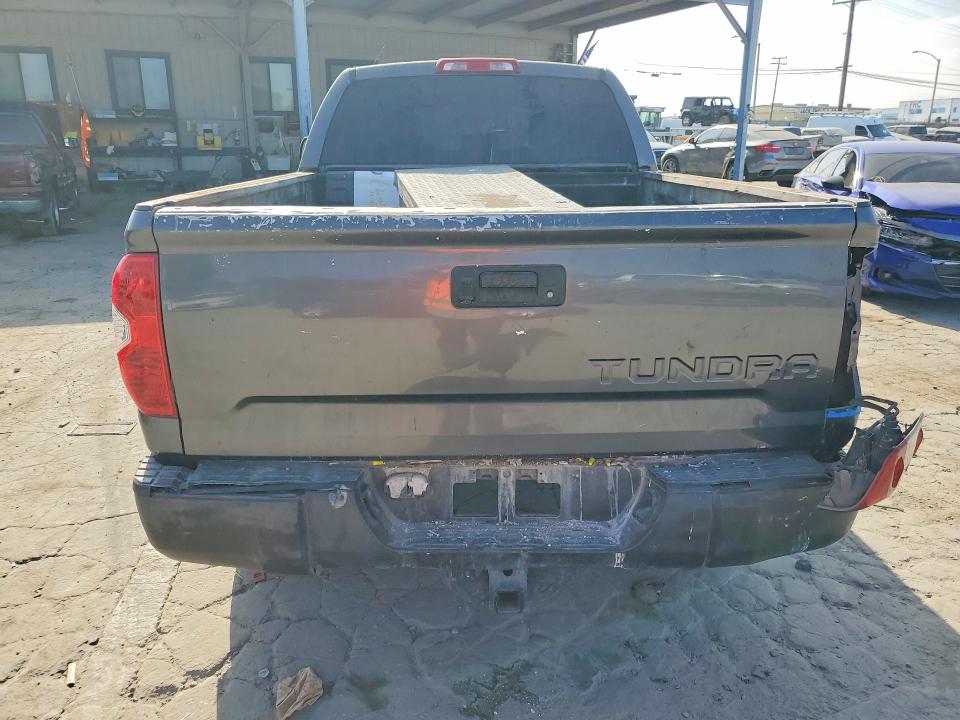 2015 Toyota Tundra VIN 5TFRM5F16FX082809 COPART salvage auction — FRONT END, CA - SALVAGE CERTIFICATE, sold $2,300 on 2026-08-20 (photo 6)