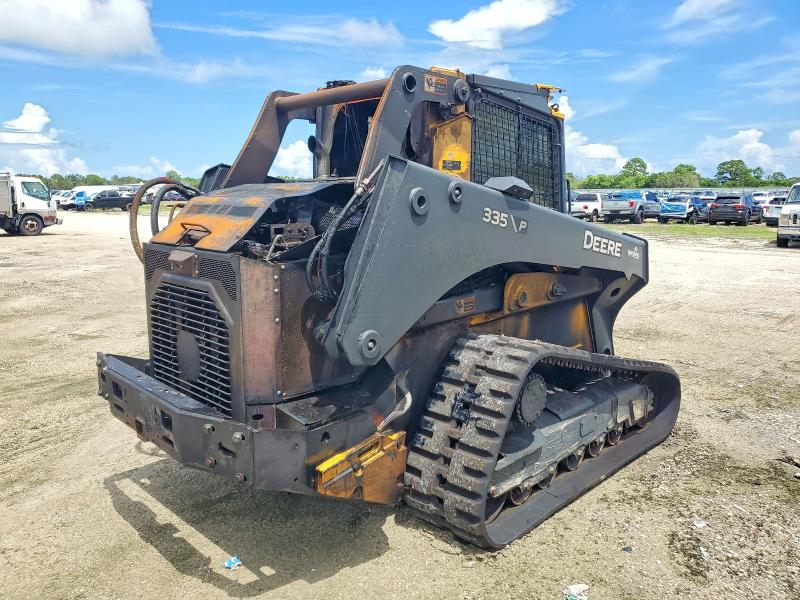 2025 John deere 335p VIN 1T0335PATSFF08015 COPART salvage auction — BURN, FL - BILL OF SALE, sold $8,800 on 2026-09-23 (photo 4)