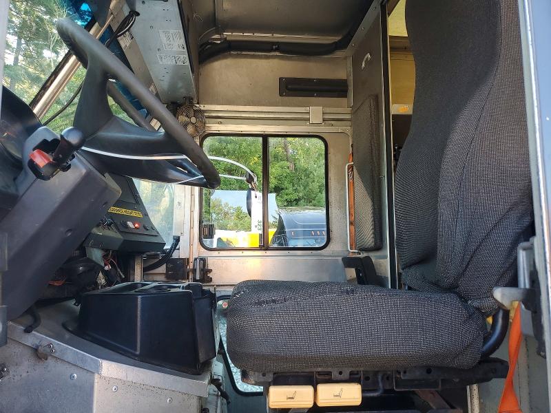 2021 Freightliner Mt45g VIN 4UZAC2EA9MCMN0173 COPART salvage auction — SIDE, CT - CERTIFICATE OF TITLE, sold $13,600 on 2026-09-15 (photo 7)