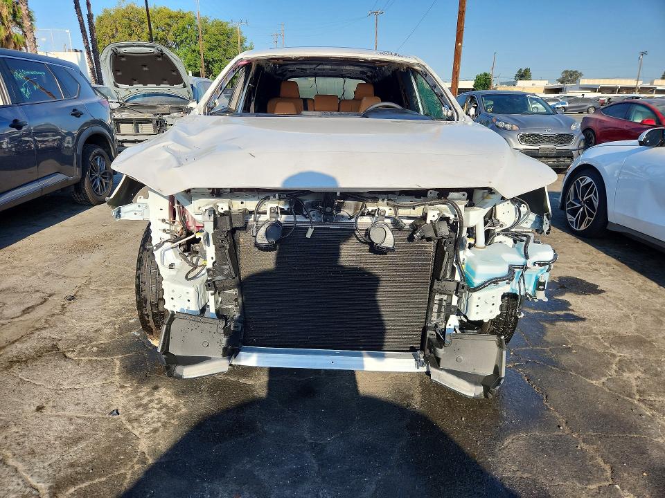 2025 Lexus RX 350 VIN JTJCHMAA9S2034043 COPART salvage auction — STRIPPED, CA - CERTIFICATE OF TITLE, sold $12,400 on 2026-09-01 (photo 5)