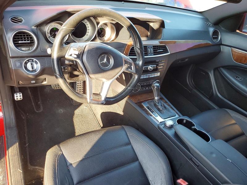2015 Mercedes-benz VIN WDDGJ4HB1FG354317 COPART salvage auction — MINOR DENT/SCRATCHES, Sc - Certificate Of Title (P), sold $2,750 on 2026-08-12 (photo 8)