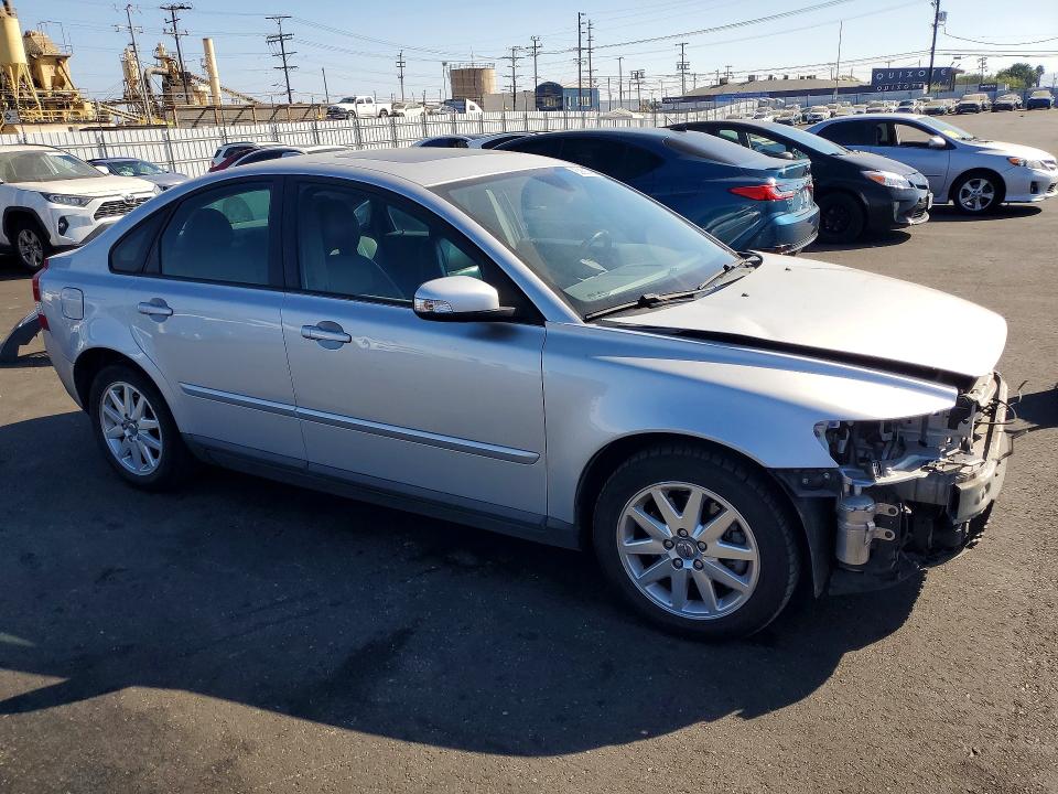2007 Volvo S40 VIN YV1MS682872288640 COPART salvage auction — FRONT END, Ca - Salvage Certificate, sold $275 on 2026-08-12 (photo 4)