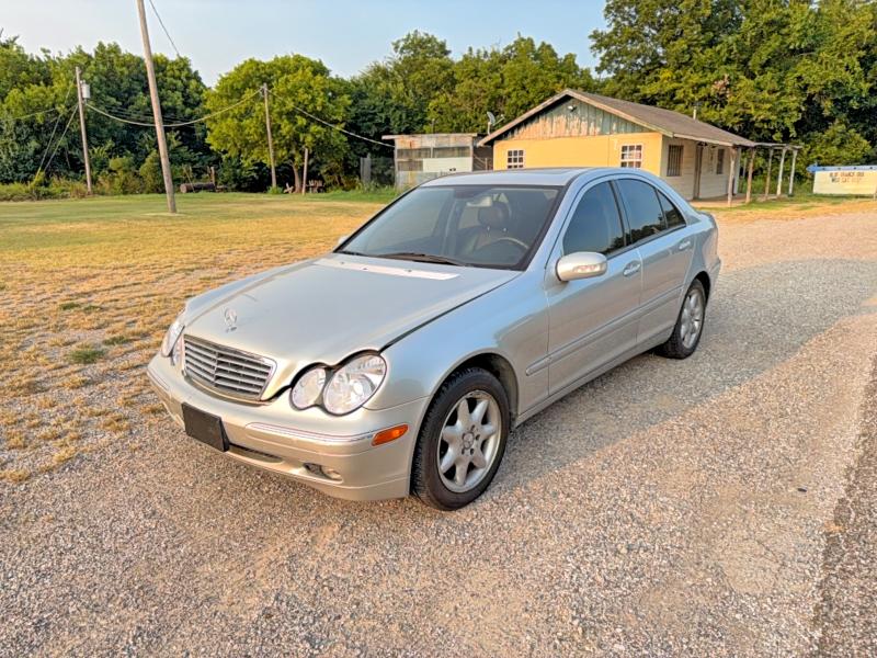 2003 Mercedes-benz C class VIN WDBRF61JX3F351952 COPART salvage auction — NORMAL WEAR, OK - CERTIFICATE OF TITLE (P), sold $2,500 on 2026-08-13 (photo 2)