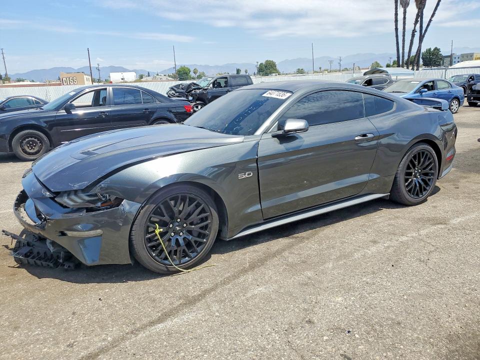 2020 Ford Mustang VIN 1FA6P8CF2L5124692 — COPART salvage auction photo