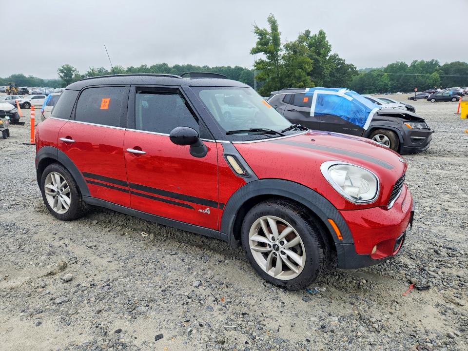 2014 Mini Cooper VIN WMWZC5C54EWP36959 COPART salvage auction — MINOR DENT/SCRATCHES, Ga - Certificate Of Title, sold $1,000 on 2026-08-14 (photo 4)