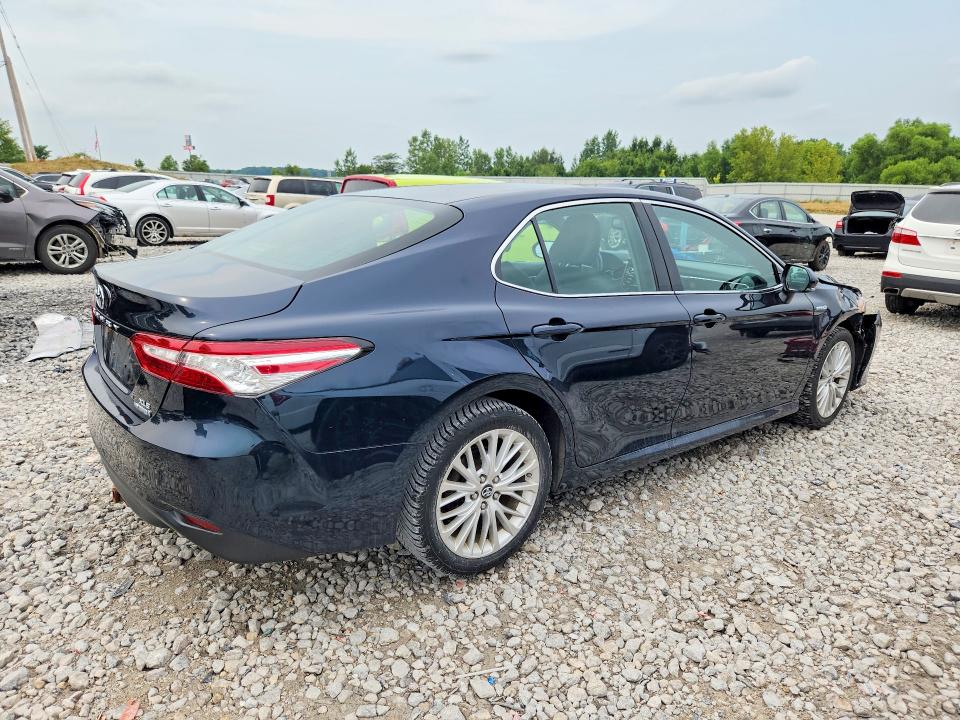 2018 Toyota Camry solara VIN 4T1B21HK4JU502224 COPART salvage auction — FRONT END, Mi - Certificate Of Title, sold $7,300 on 2026-08-20 (photo 3)