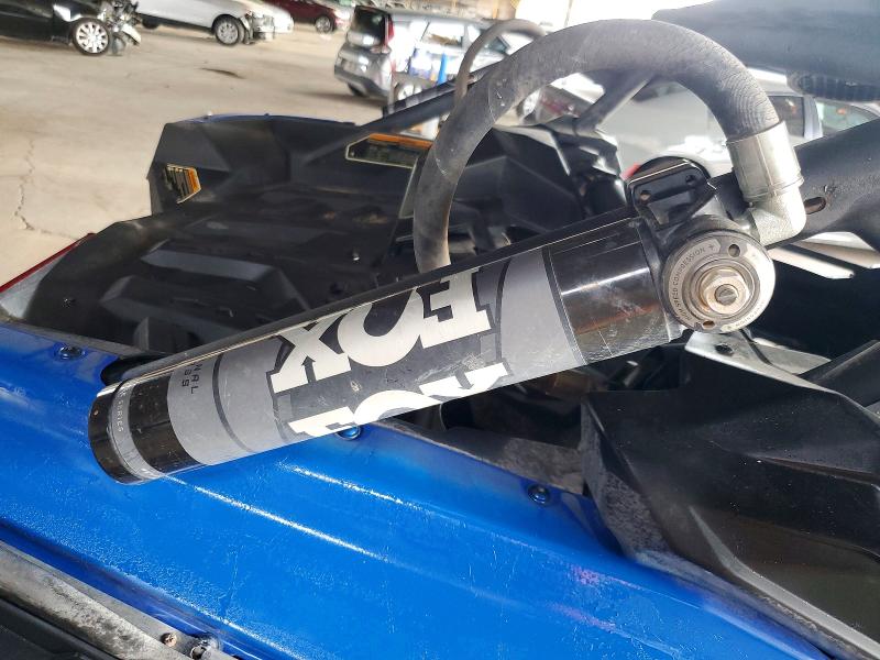 2021 Can-am/ brp Maverick VIN 3JBVNAV49MK002209 COPART salvage auction — MINOR DENT/SCRATCHES, Az - Certificate Of Title, sold $13,200 on 2026-08-17 (photo 9)