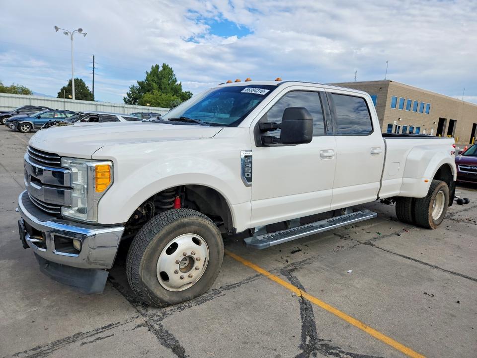 2017 Ford F350 VIN 1FT8W3DTXHEB69108 — COPART salvage auction photo